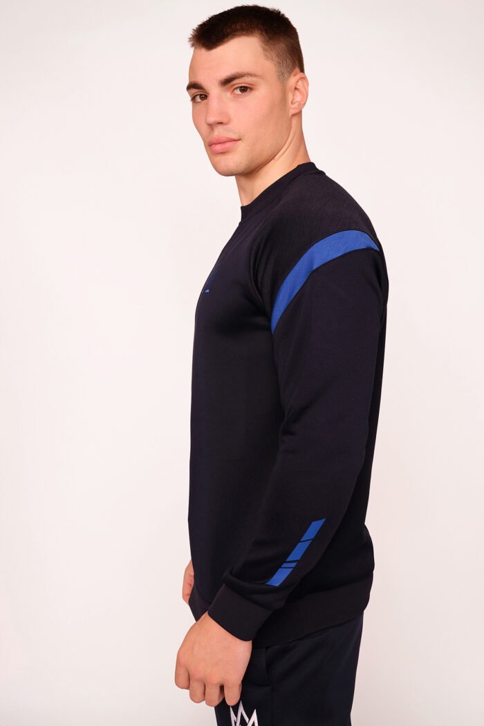 Kinetic Crew Neck - Image 5